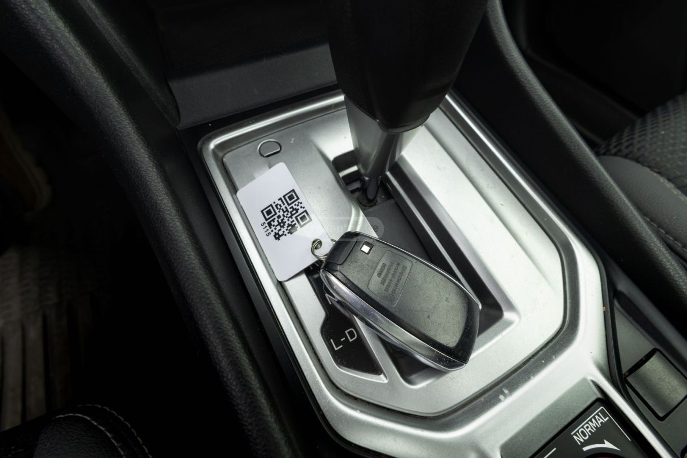 Subaru Premium 4dr All-Wheel Drive CV — миниатюра 9