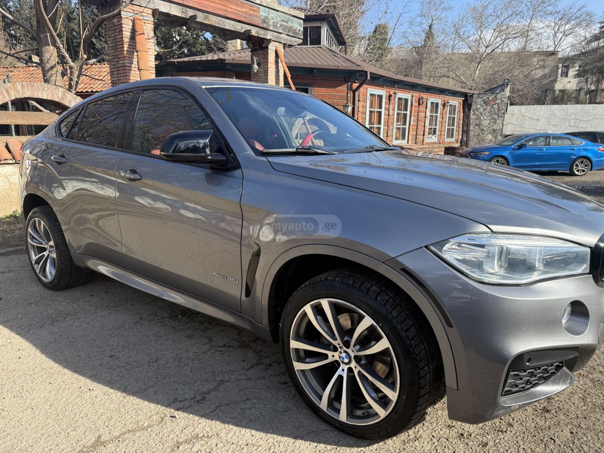 BMW X6 - фото 1