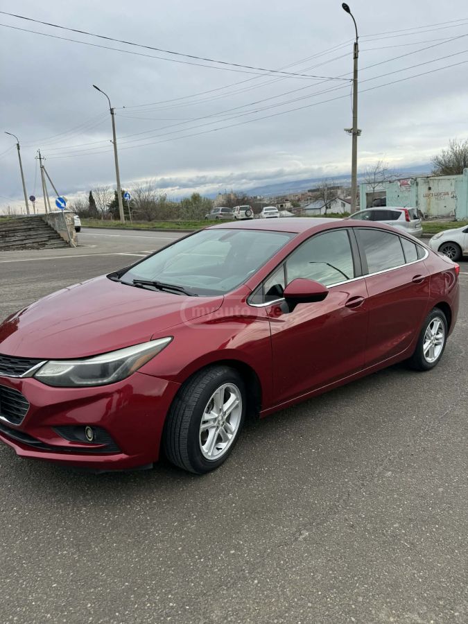 Chevrolet Cruze - фото 8