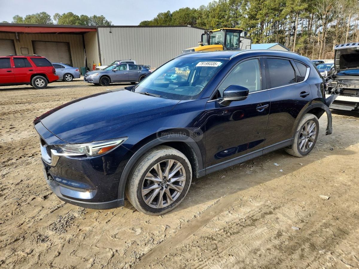 Mazda CX-5 - фото 1