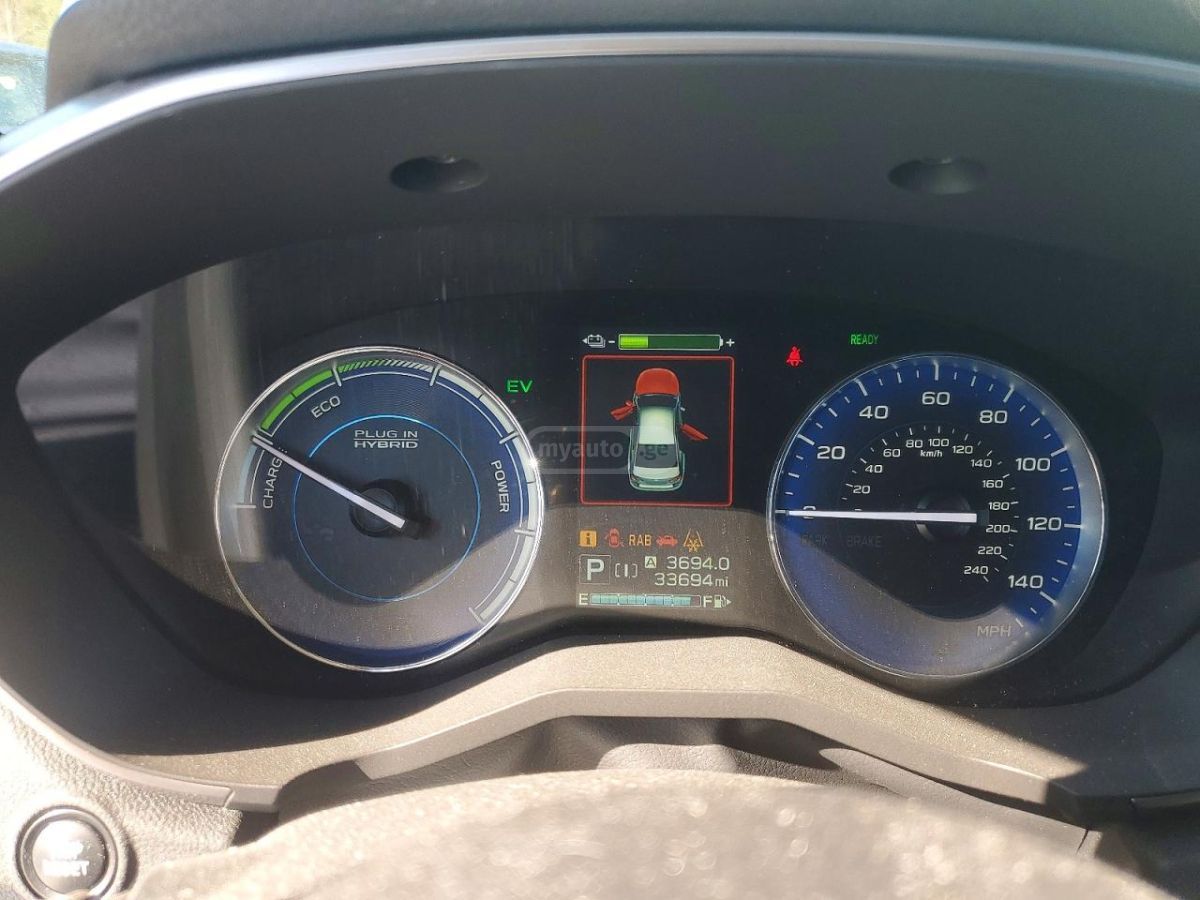 Subaru Limited 4dr All-Wheel Drive CV — миниатюра 8