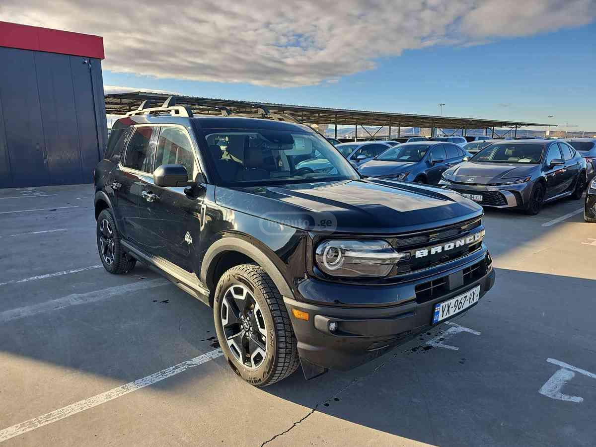 Ford Ford Bronco — миниатюра 3