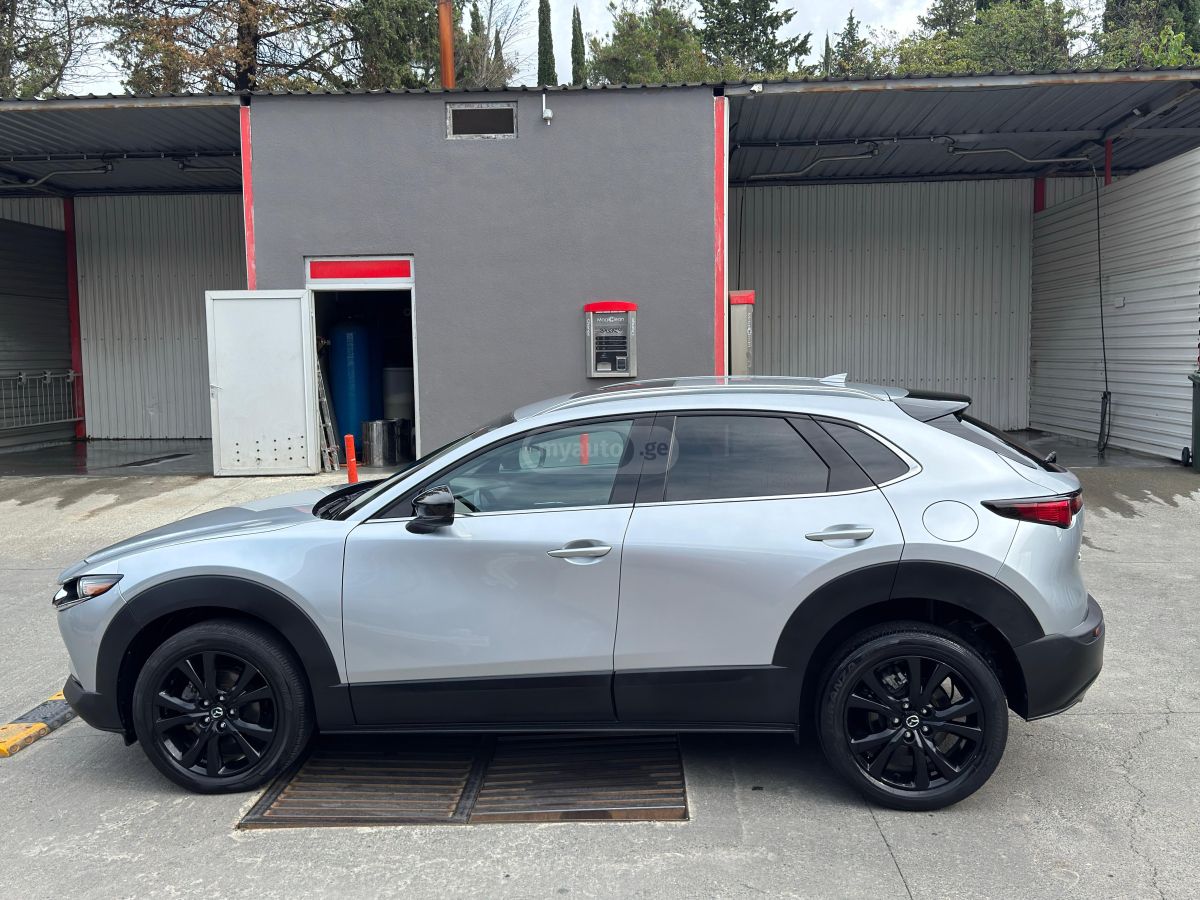 Mazda CX-30 - фото 7