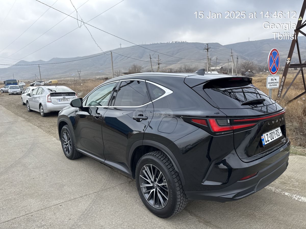 Lexus NX 250 - фото 3