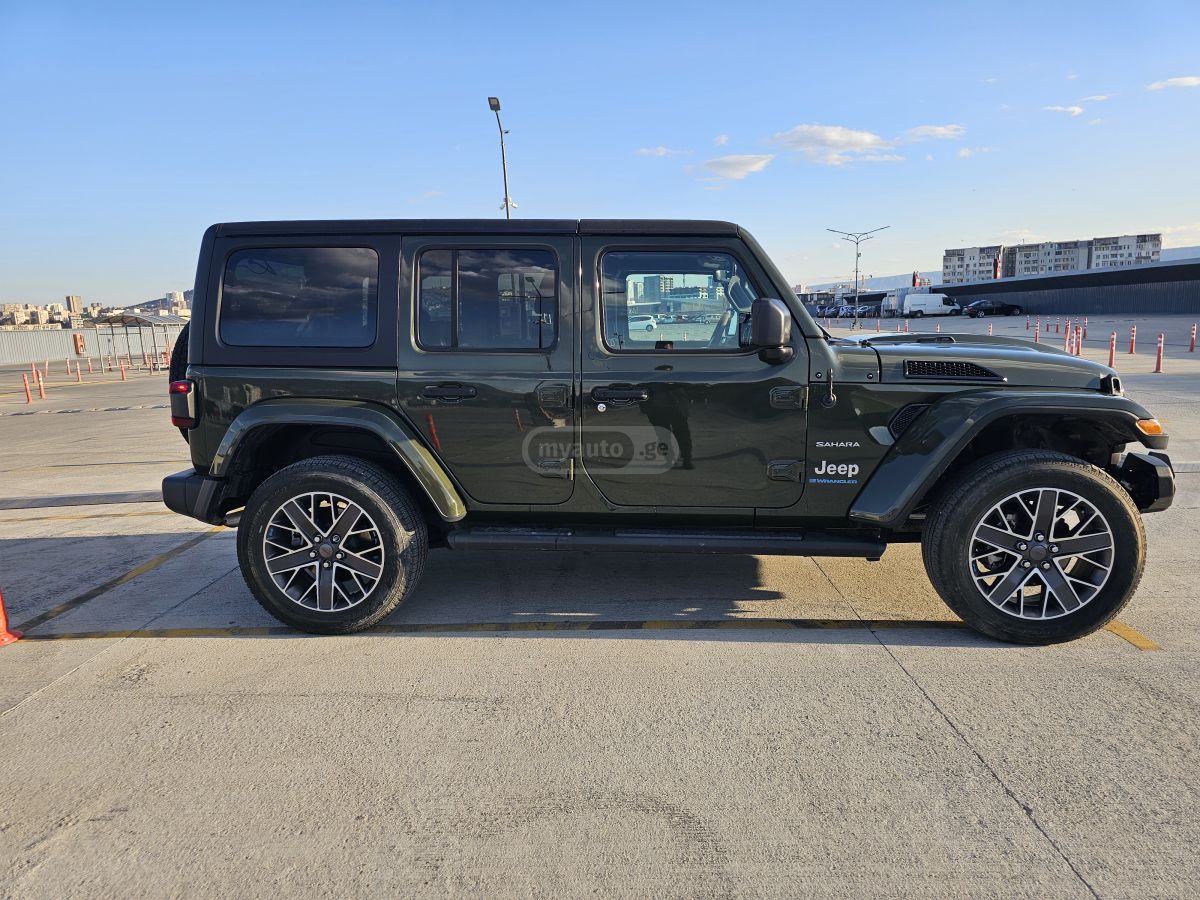 Jeep SAHARA — миниатюра 8