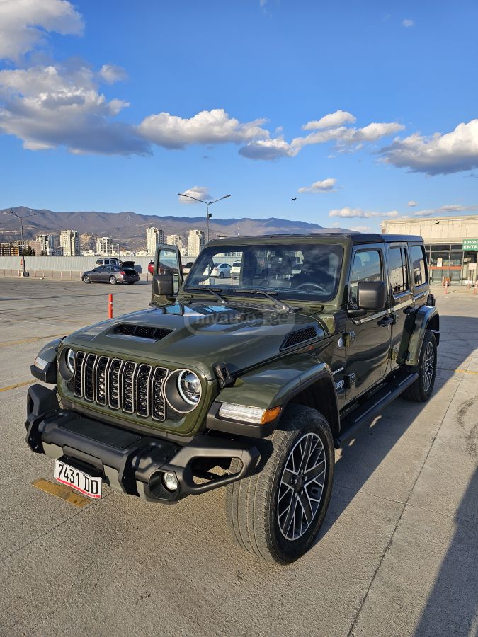 Jeep SAHARA — миниатюра 9