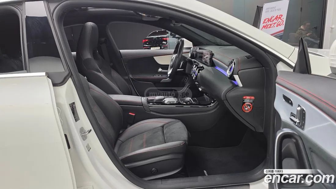 Mercedes-Benz CLA 35 AMG 2023 — миниатюра 10