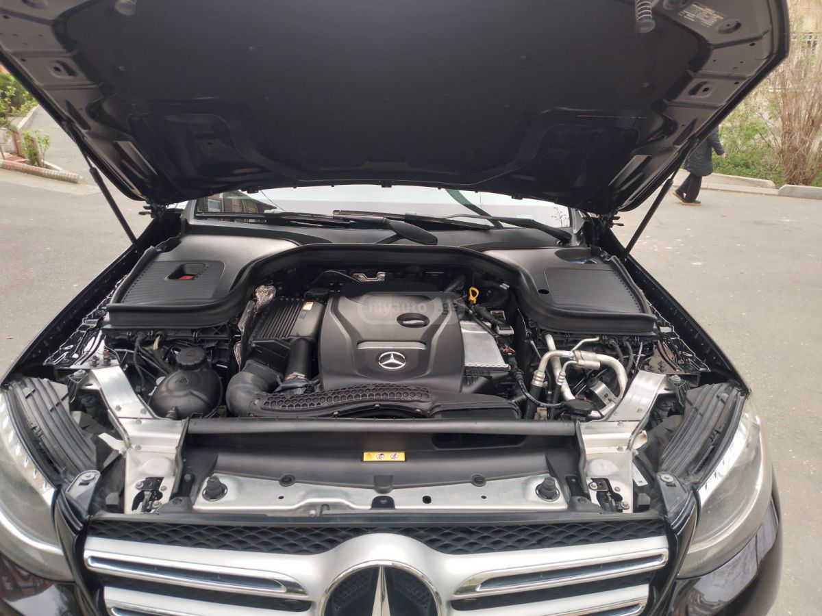 Mercedes-Benz GLC 300 - фото 10