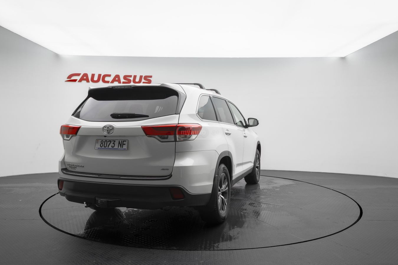 Toyota Highlander - фото 4