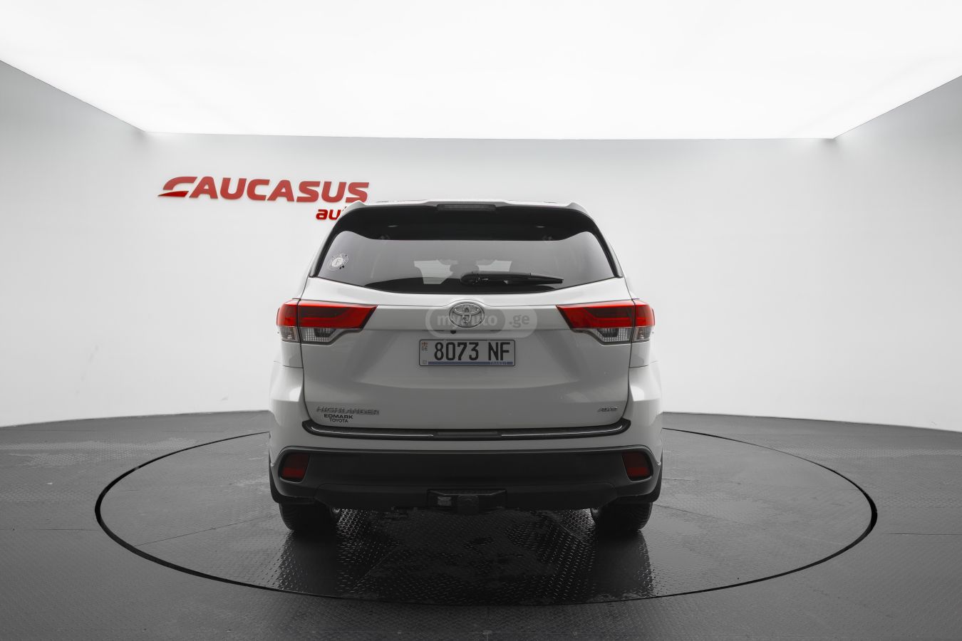 Toyota Highlander - фото 5