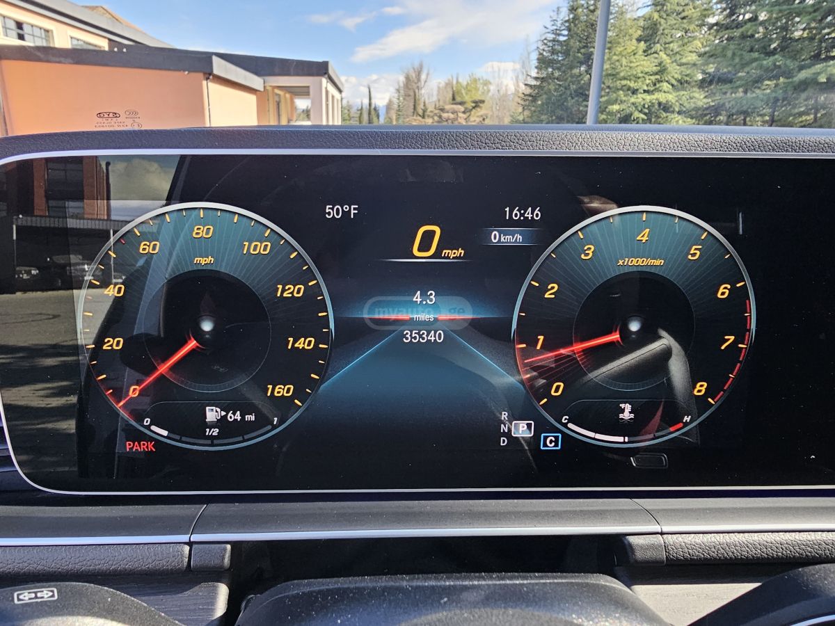 Mercedes-Benz GLE 350 - фото 12