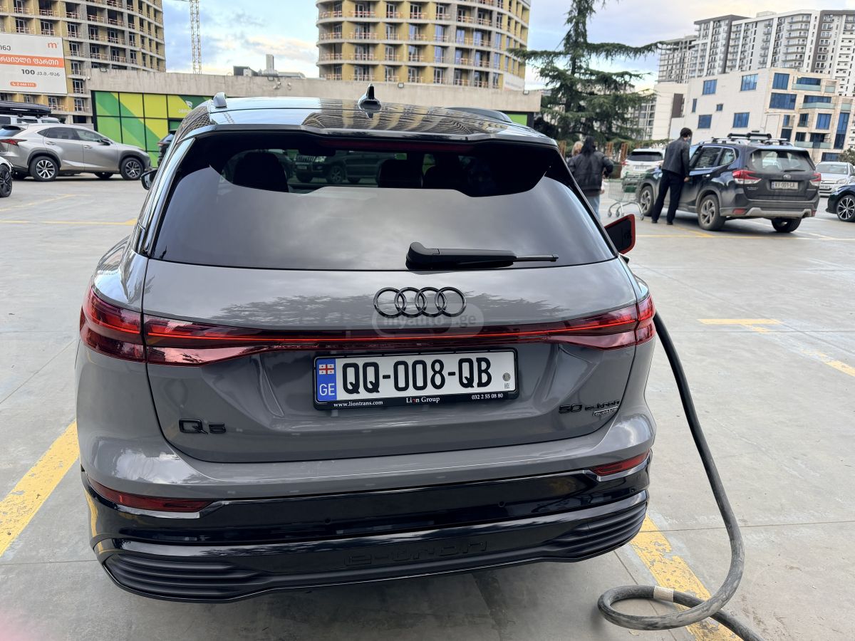 Audi 55 S line Premium 4dr All-Whee — миниатюра 7