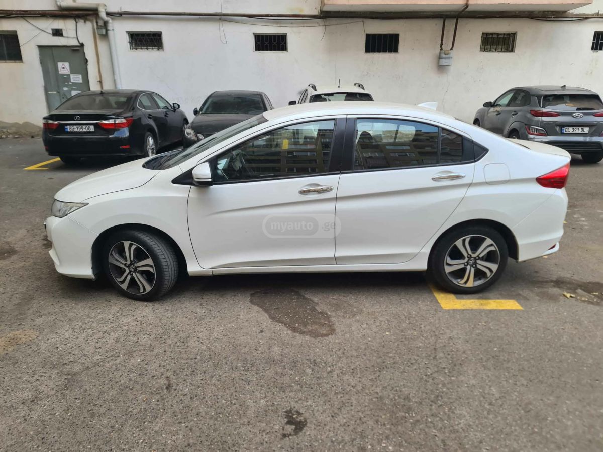 Honda City - фото 4