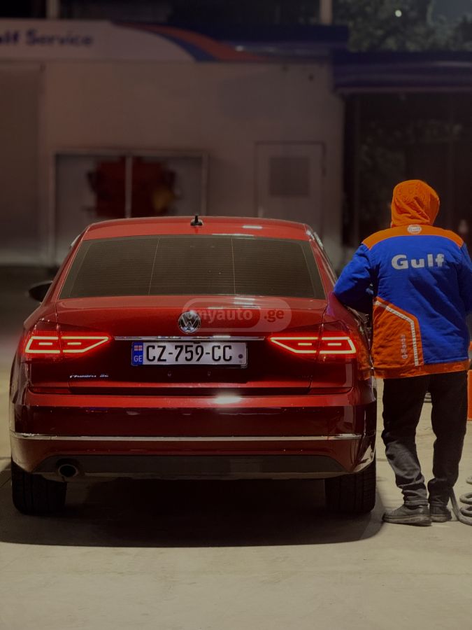 Volkswagen Passat - фото 4