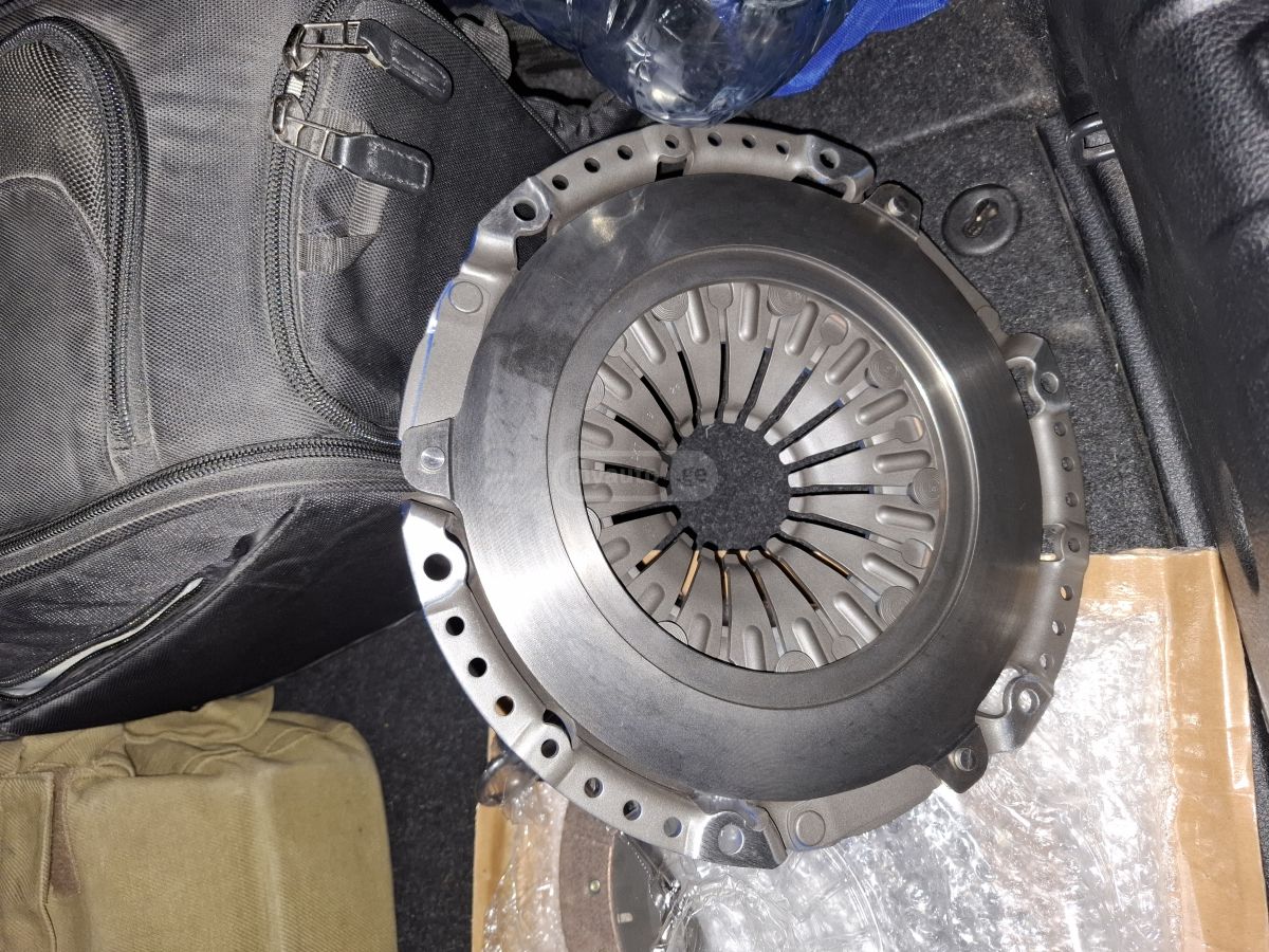 BMW M240 - фото 9