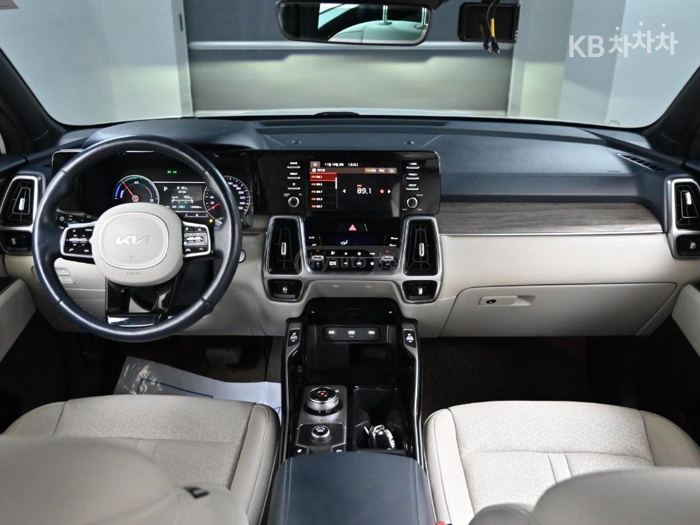 Kia Sorento - фото 5