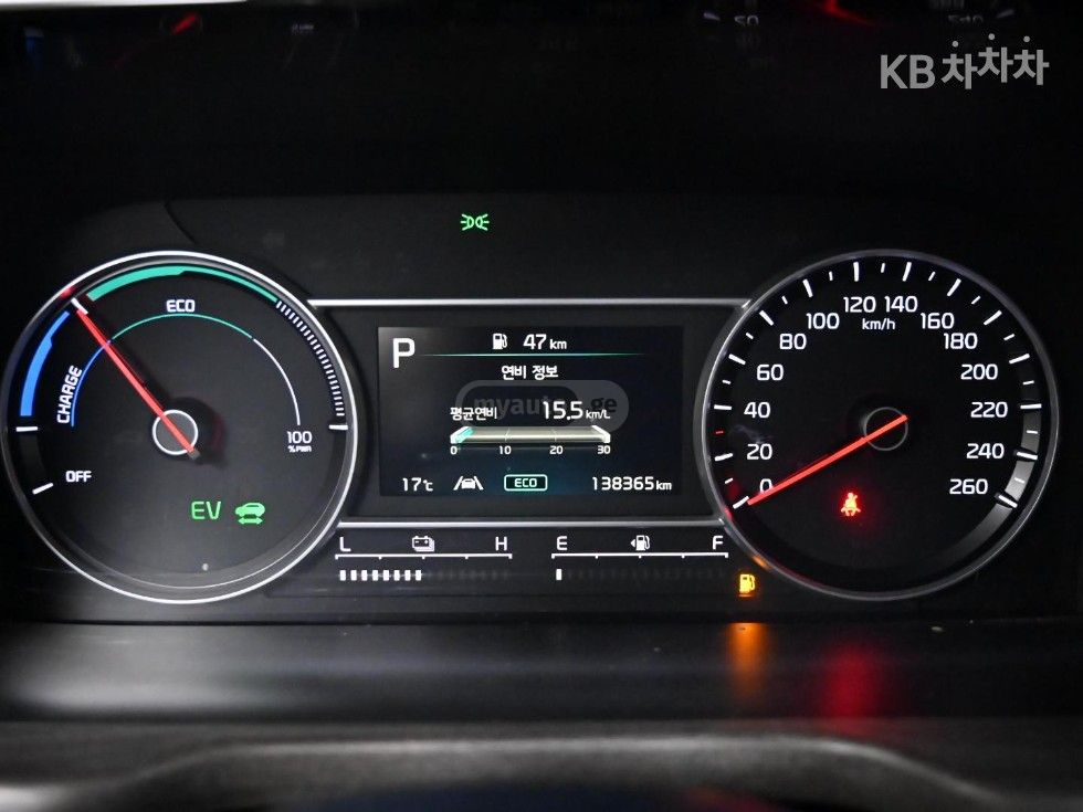 Kia Sorento - фото 6