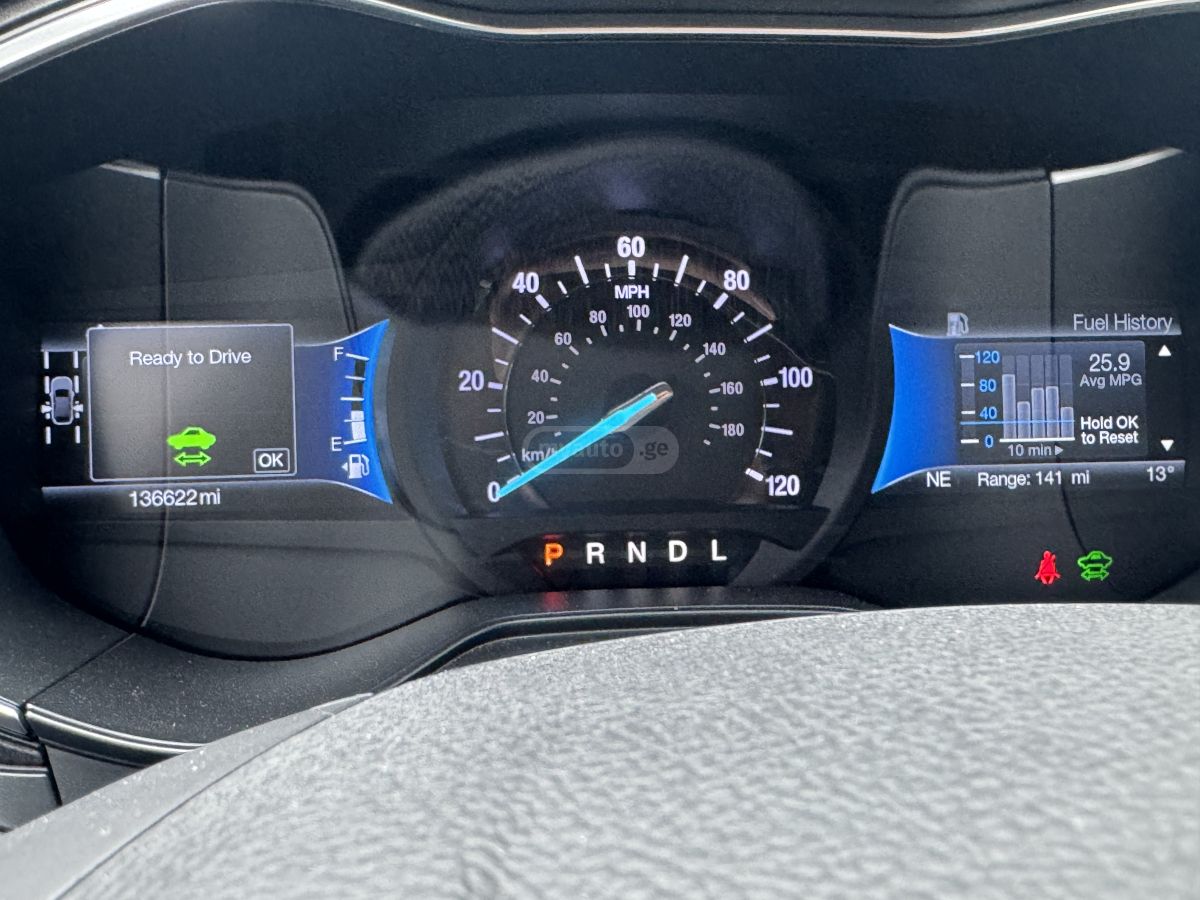 Ford Fusion - фото 7