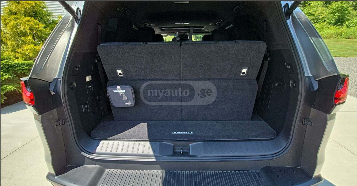 Lexus LX 600 - фото 10