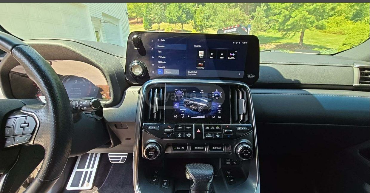 Lexus LX 600 - фото 6