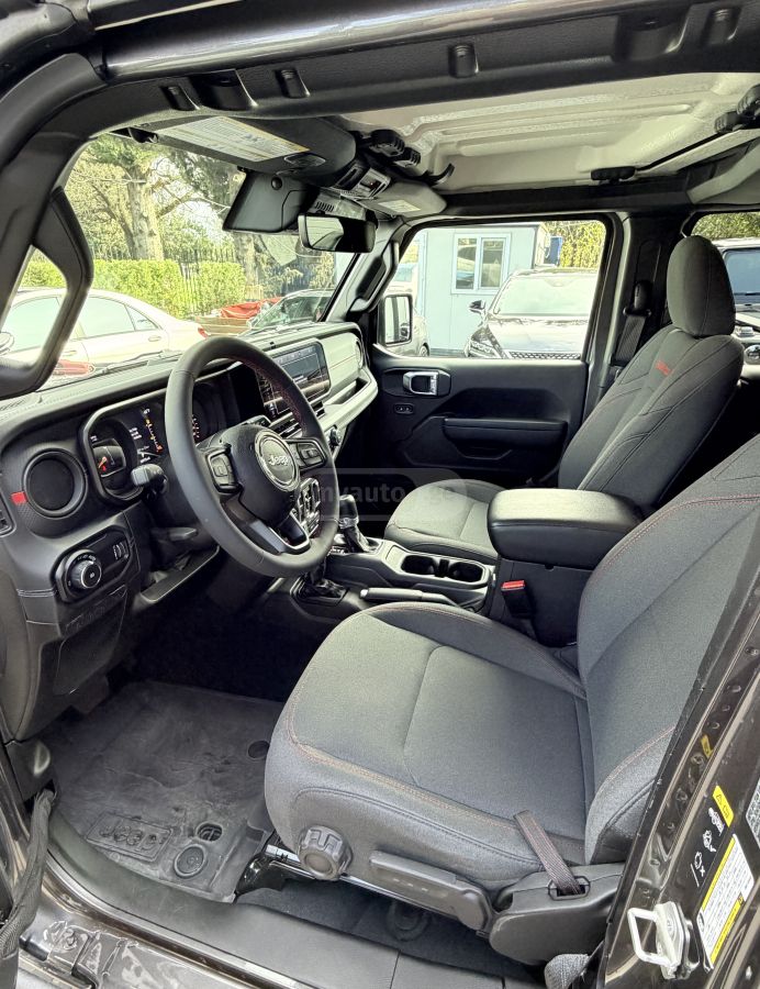 Jeep Wrangler - фото 7