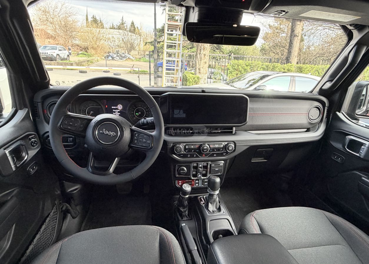 Jeep Wrangler - фото 9