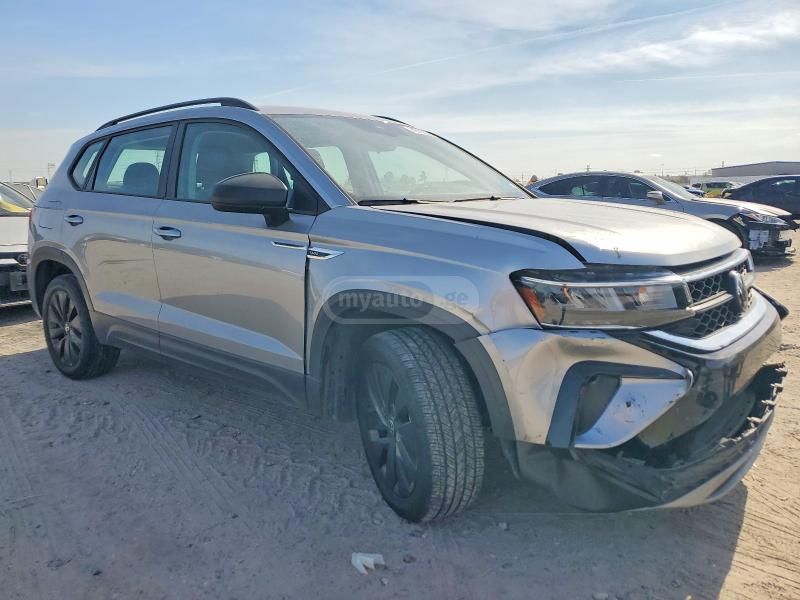 Volkswagen Taos - фото 6