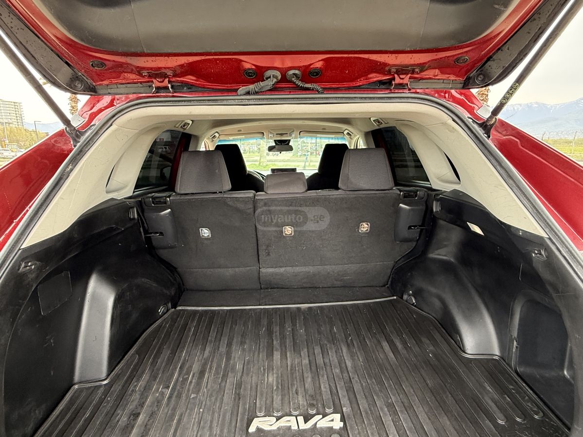 Toyota Rav 4 - фото 12