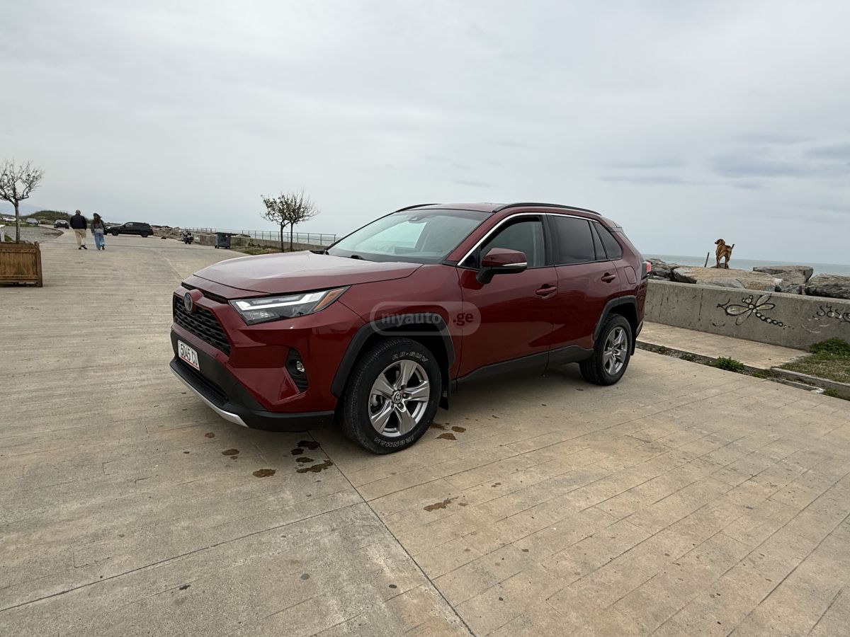 Toyota Rav 4 - фото 2