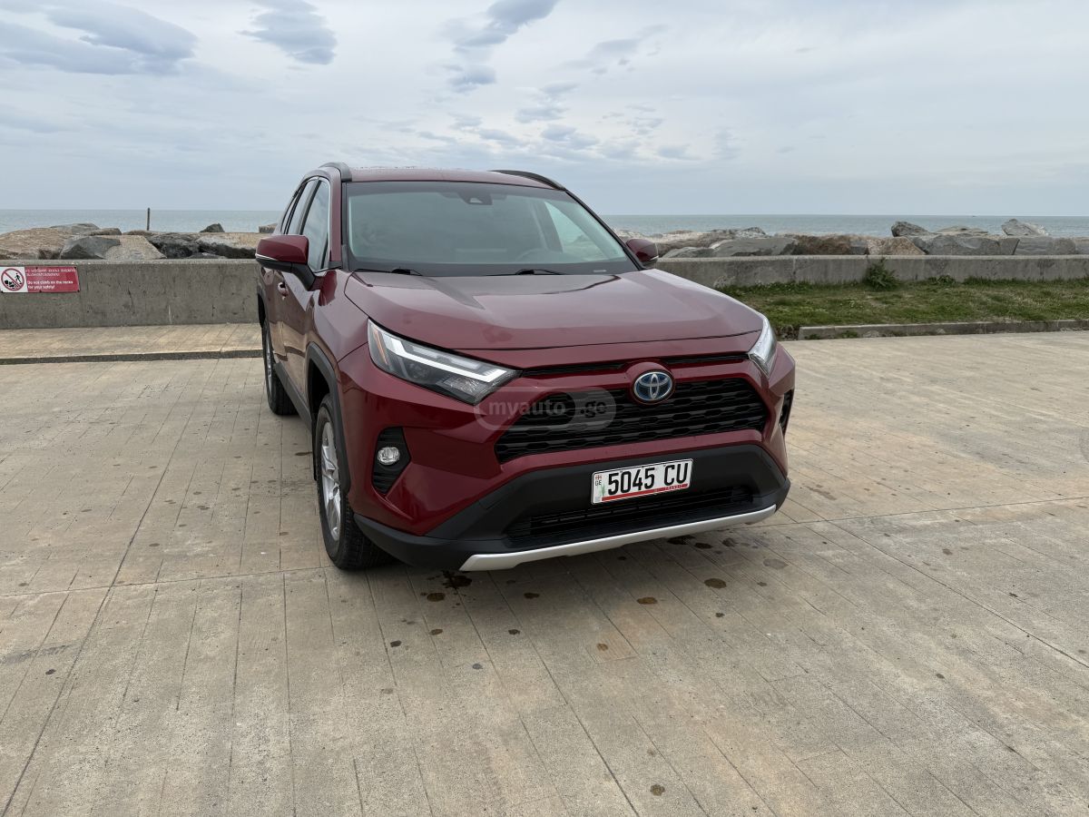 Toyota Rav 4 - фото 3