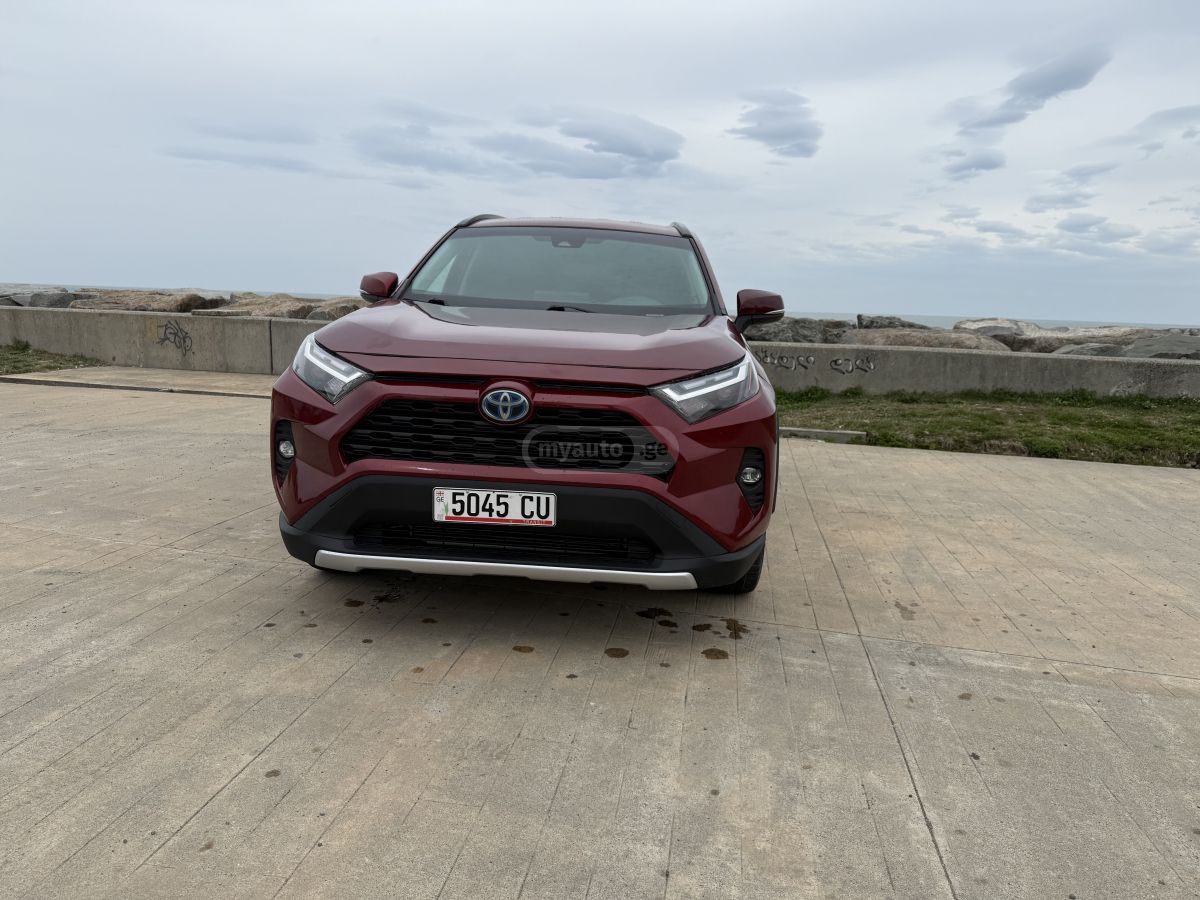 Toyota Rav 4 - фото 5