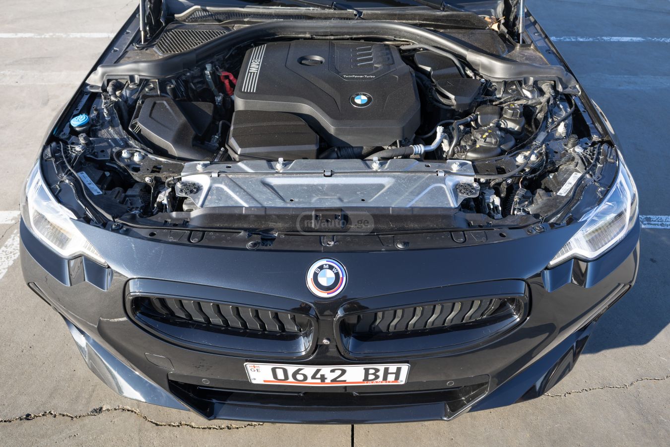 BMW 230i 2023 — миниатюра 2