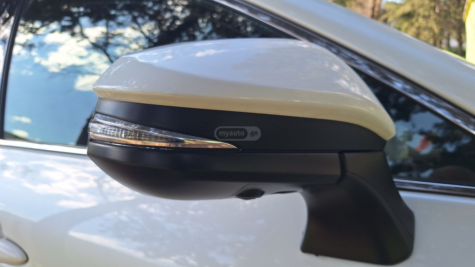 Toyota Venza - фото 5