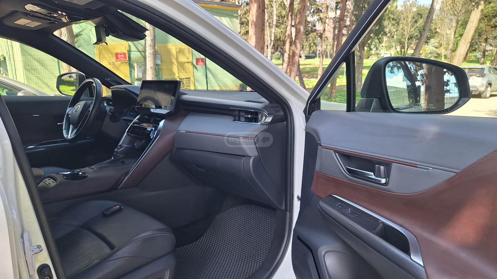 Toyota Venza - фото 8