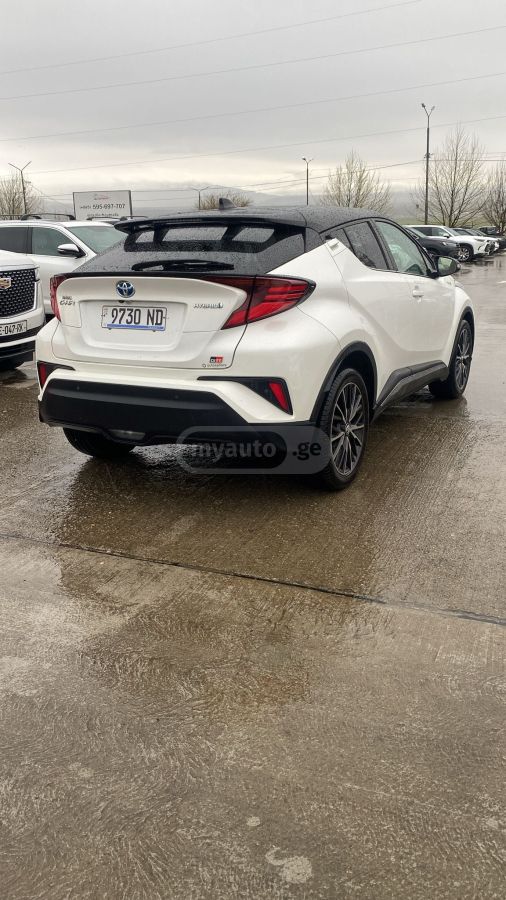 Toyota CHR - фото 3