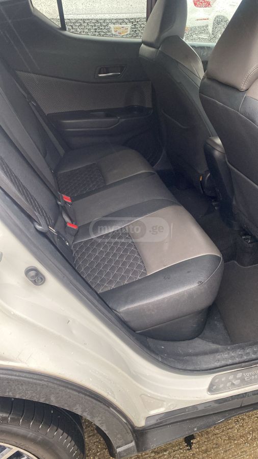 Toyota CHR - фото 5