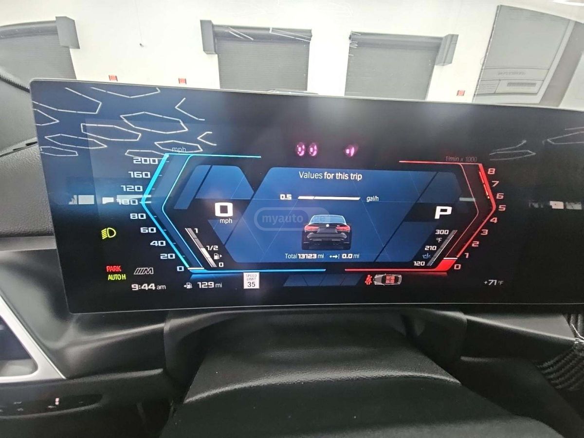 BMW M4 - фото 11