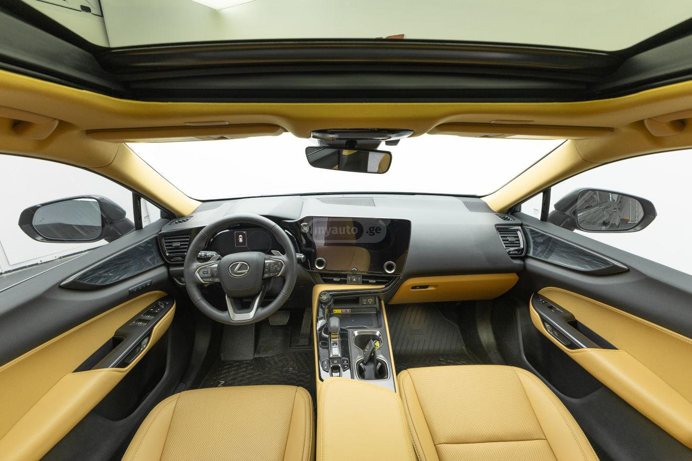 Lexus Lexus NX — миниатюра 9