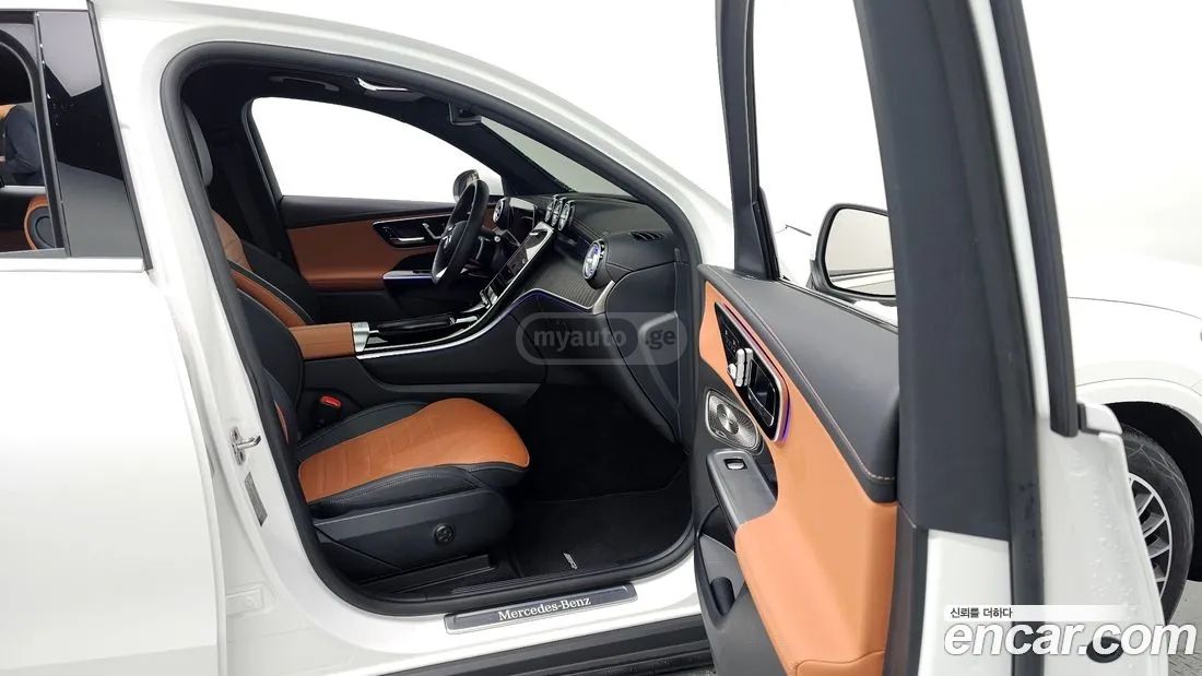 Mercedes-Benz GLC 200 2025 — миниатюра 11