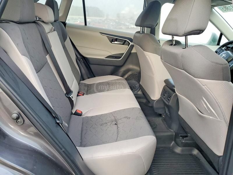 Toyota xle — миниатюра 12