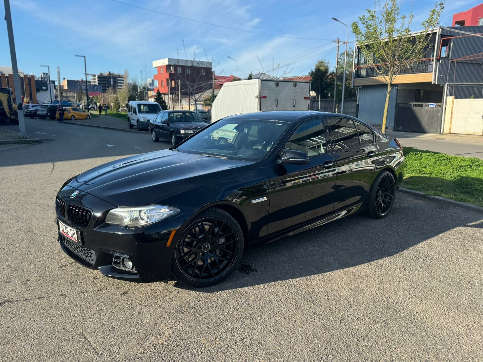 BMW 535 - фото 1