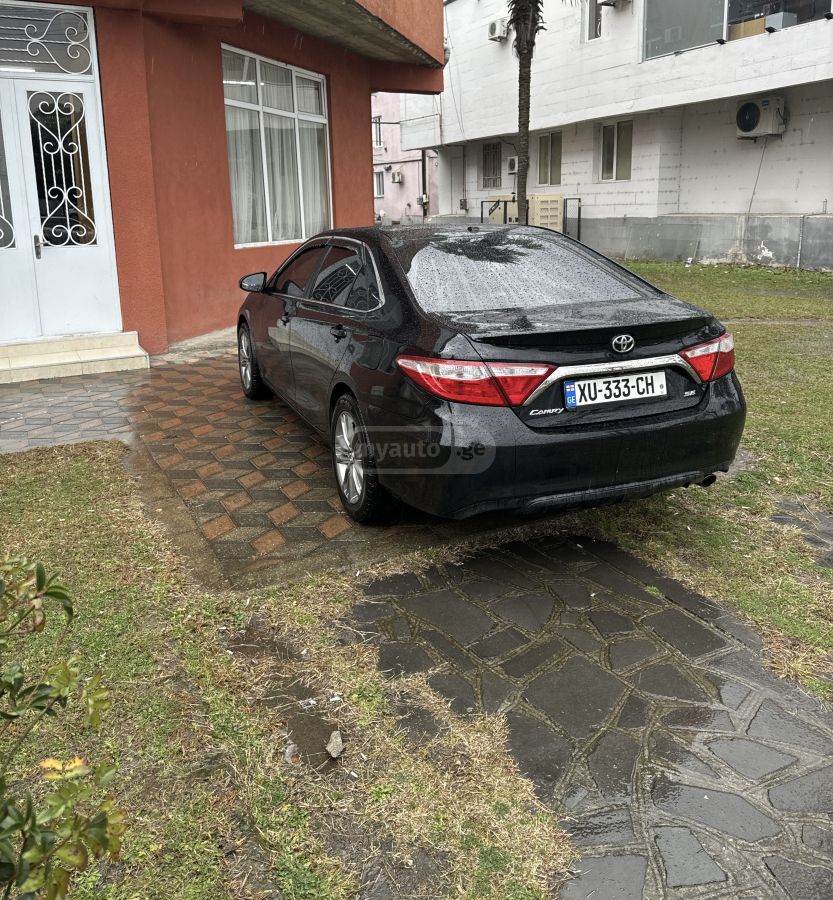 Toyota Camry - фото 5