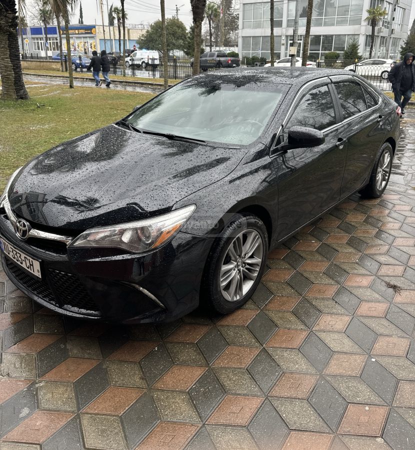 Toyota Camry - фото 8