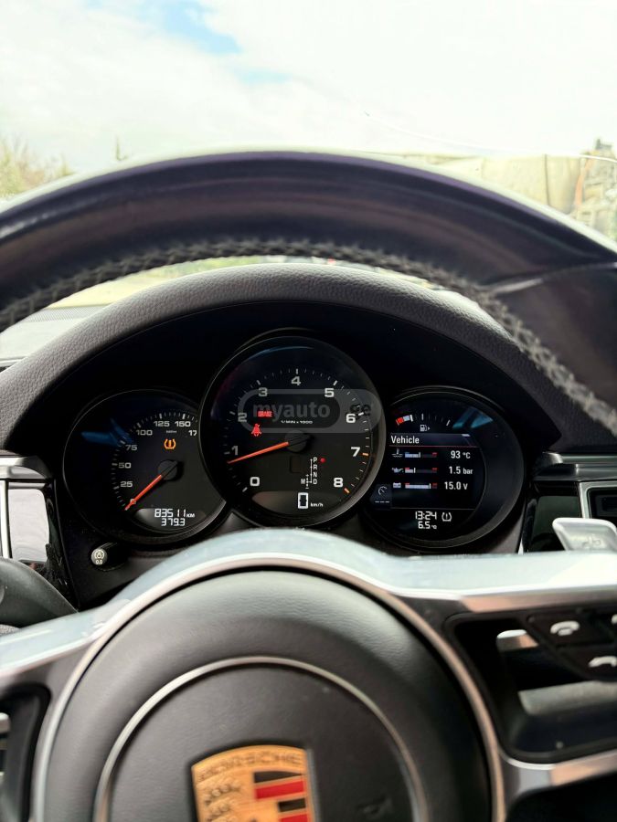 Porsche Macan - фото 7