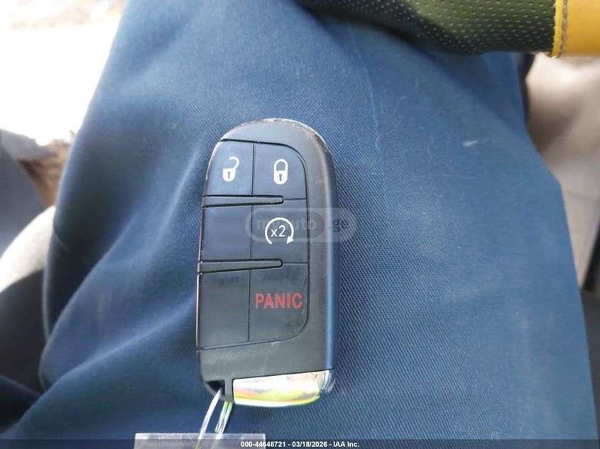 Jeep Renegade - фото 11