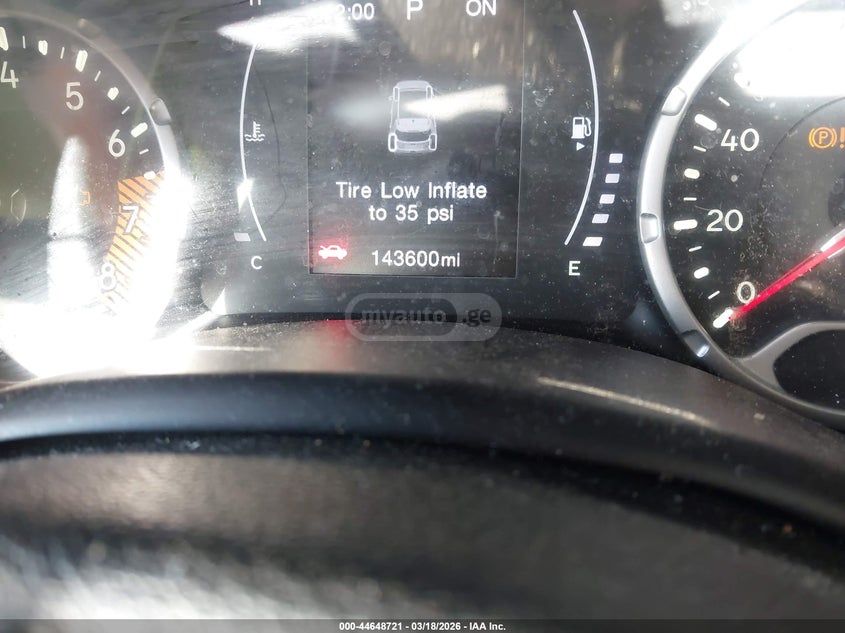 Jeep Renegade - фото 15