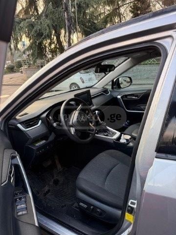 Toyota RAV 4 - фото 5