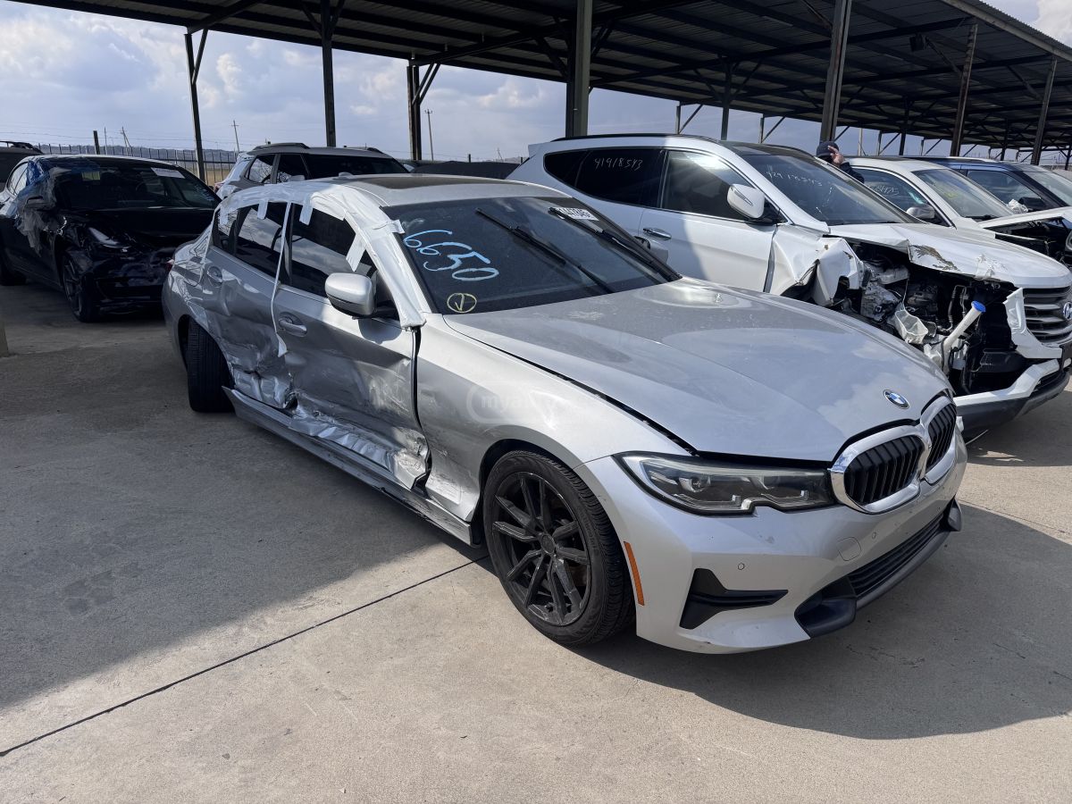 BMW 330 - фото 3