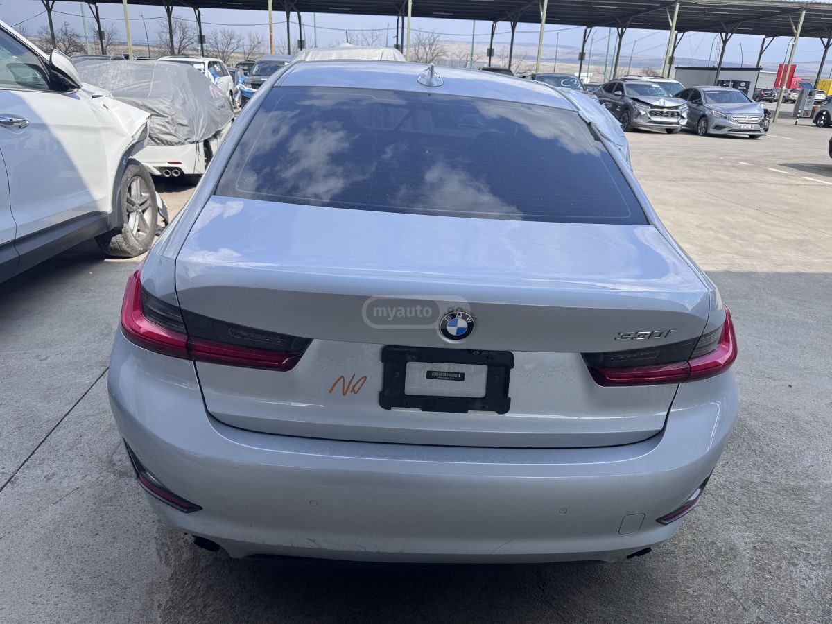 BMW 330 - фото 5