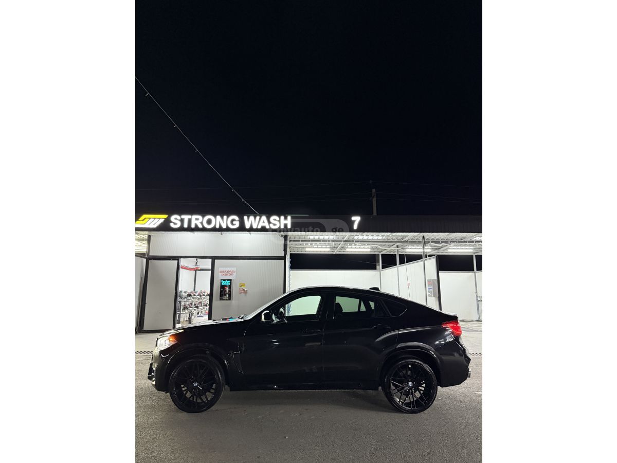 BMW X6 - фото 10